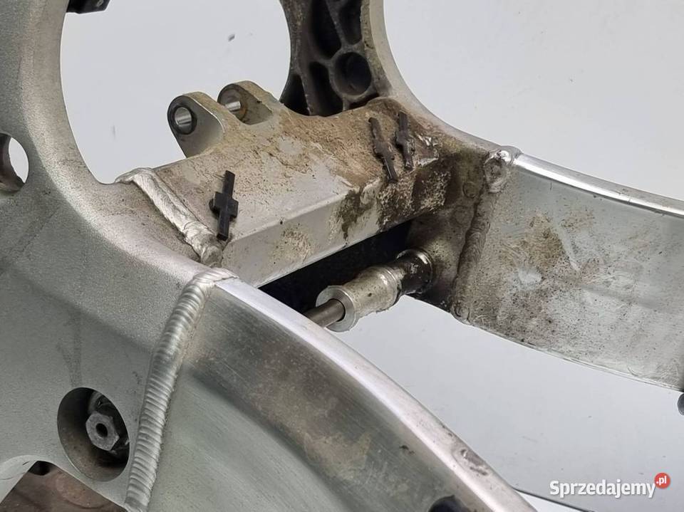 RAMA MOTOCYKL SUZUKI GSX1300R HAYABUSA osobowe Lipno sprzedam