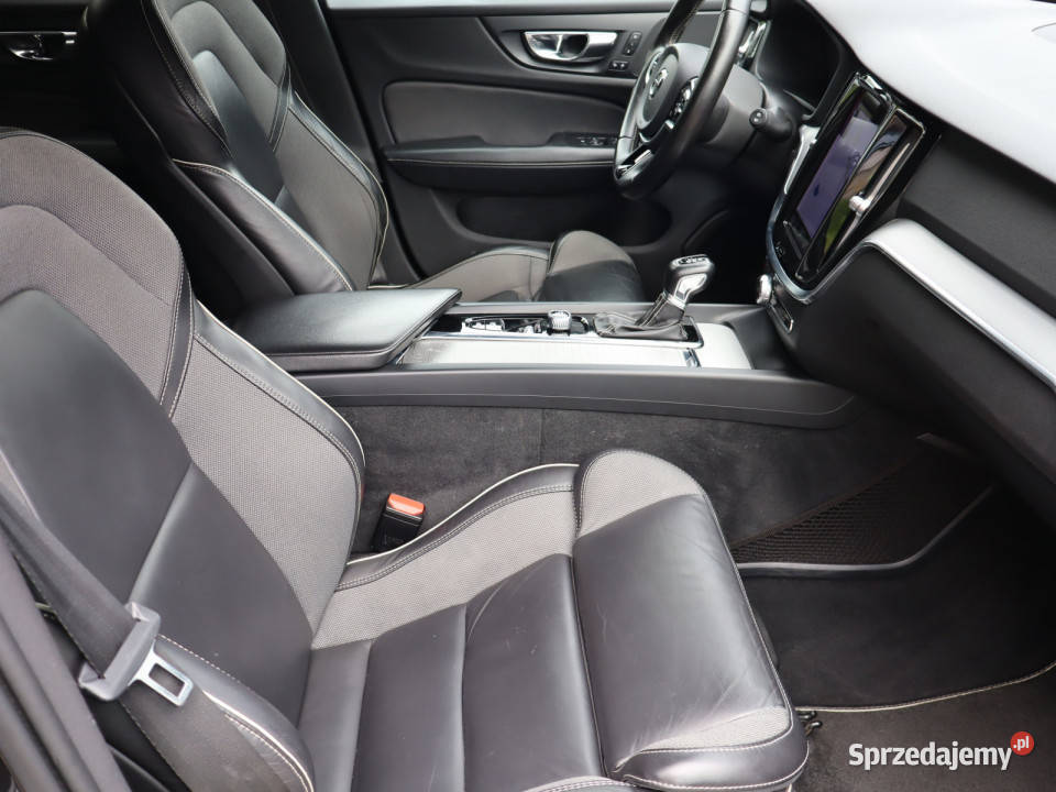 Volvo V60 D3 20 podgrzewane fotele Katowice