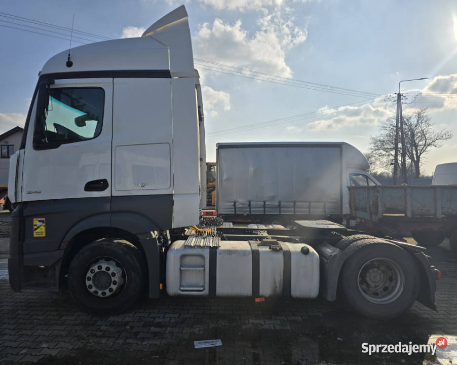 Ciągnik siodłowy MERCEDESBENZ Actros 1845 2016 r 449KM Ciągniki siodłowe warmińsko-mazurskie Rudolfowo