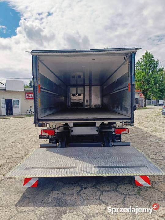 SCANIA P280 4x2 CHŁODNIA IZOTERMA PODNOSZONY radio / CD Chłodnie Częstochowa
