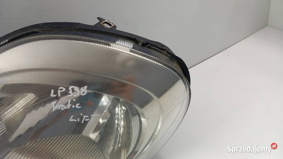 TRAFIC II VIVARO A LIFT LAMPA PRZÓD LEWA osobowe Zbierkowo
