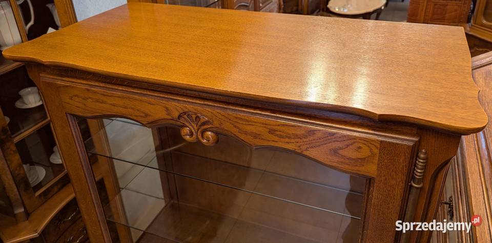 ładna witrynaserwantka ludwikowska dąbsklep Dąbrowa Górnicza sprzedam