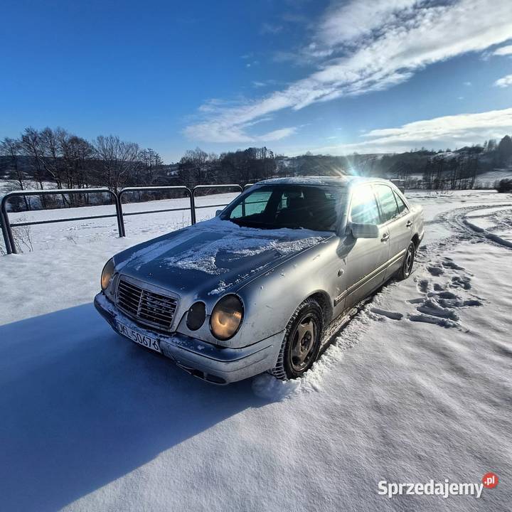 Mercedes eklasa gaz Kłodzko