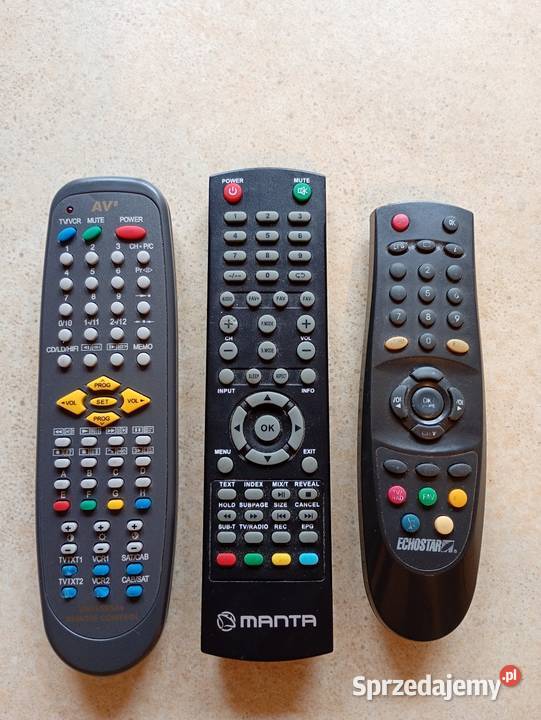 Piloty do telewizora 3 sztuki sprzedam