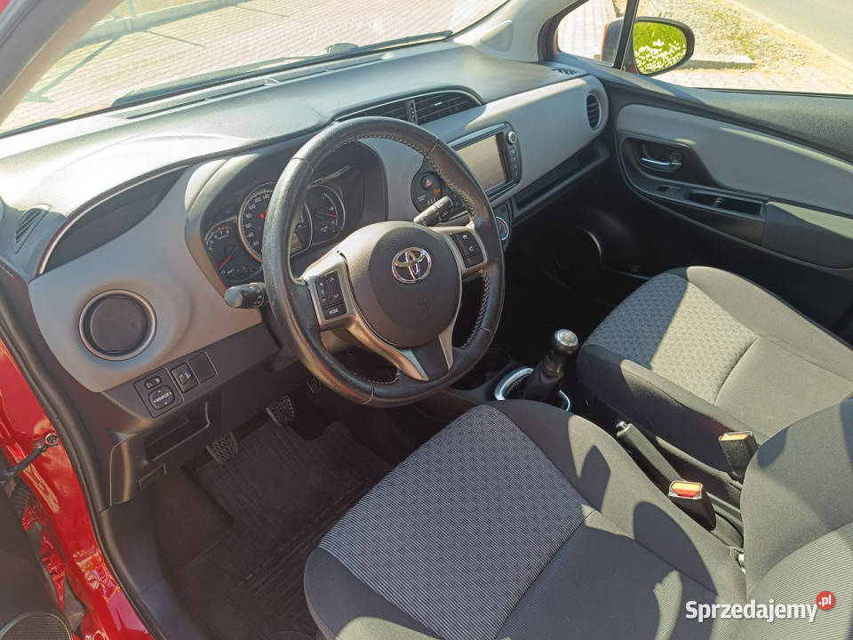 Toyota Yaris FL 10VVTi 69 Eu6 Klima Navi III 998cm3 Goczałkowice-Zdrój