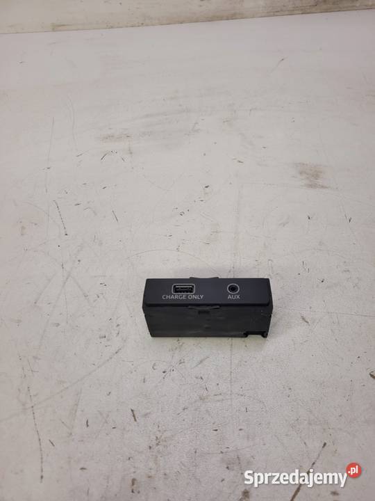 PORT WEJŚCIE AUX USB AUDI A4 B9 A5 Q5 8W0035726 Zapalniczki samochodowe Przystajń