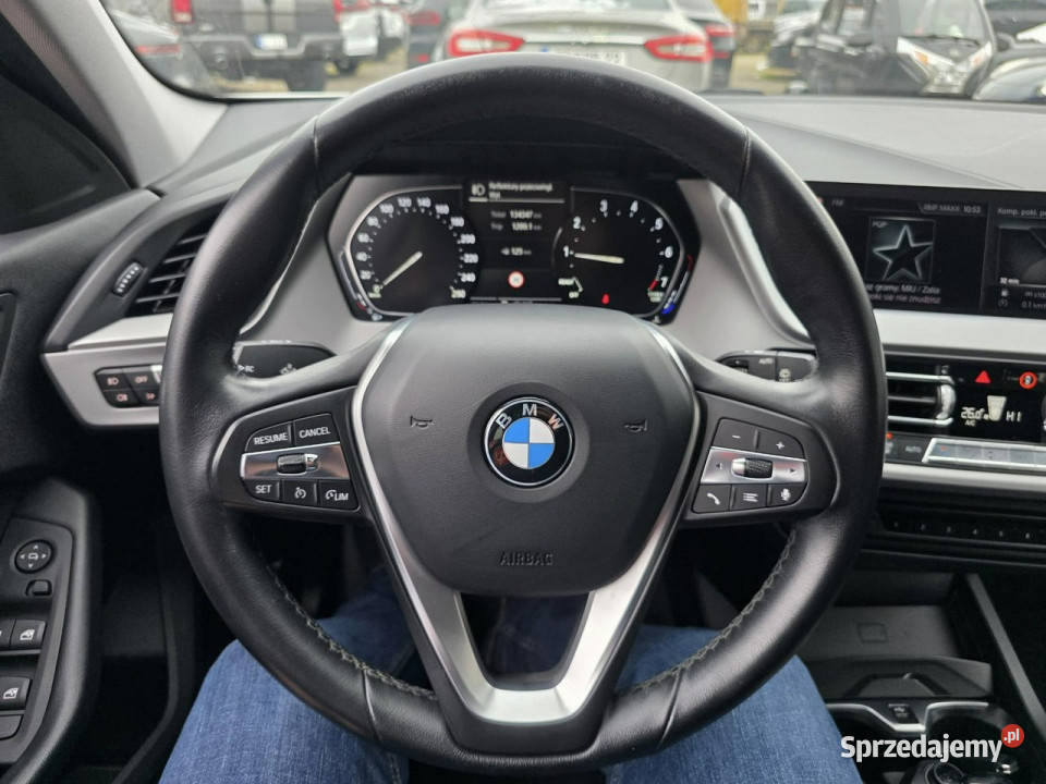 BMW 118 15 Benzyna 140 Automat Full LED Kamera światła do jazdy dziennej