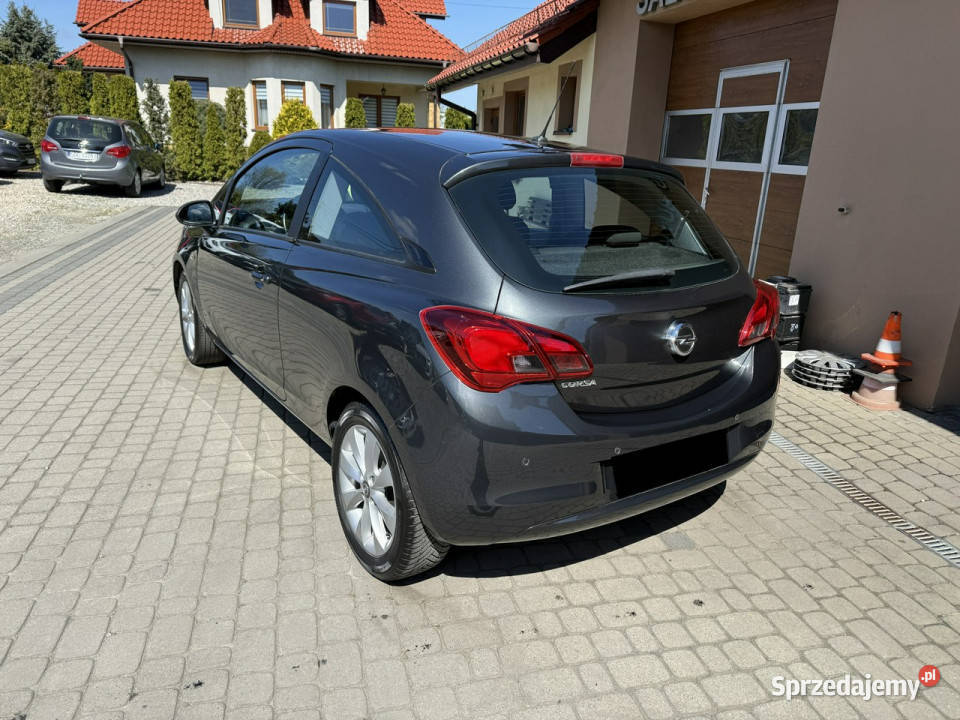 Opel Corsa 14 90 Klimatyzacja Tablet CarPlay E VAT marża Orzech