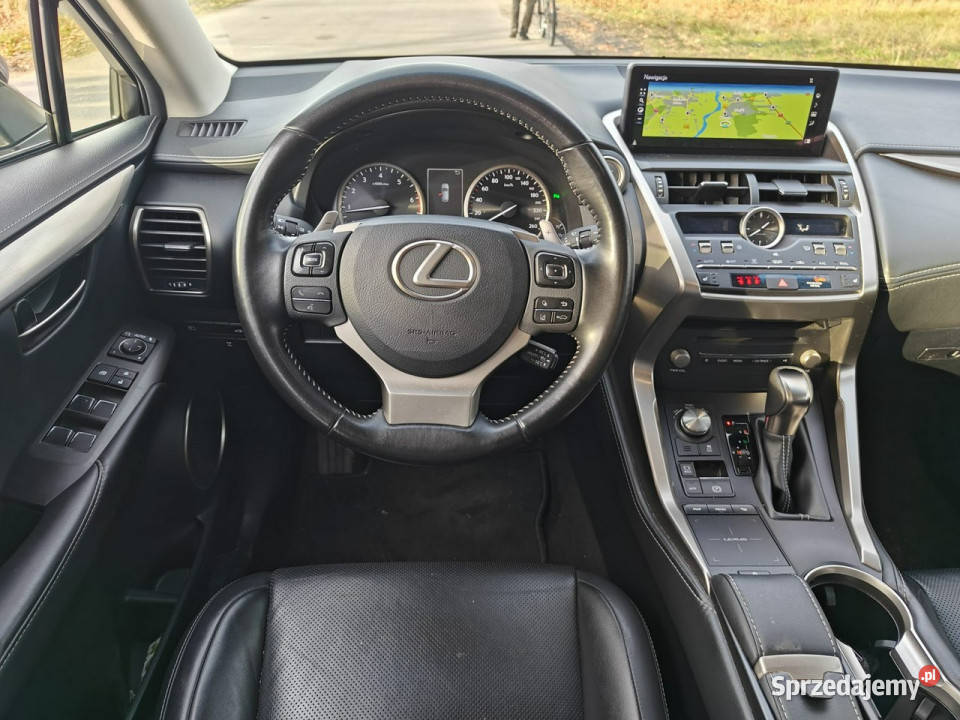 Lexus NX I 20142021 4/5