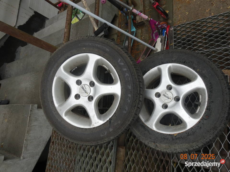 alufelgi r13 koła kompletne np VW golf 18560 r13 wielkopolskie Poznań sprzedam