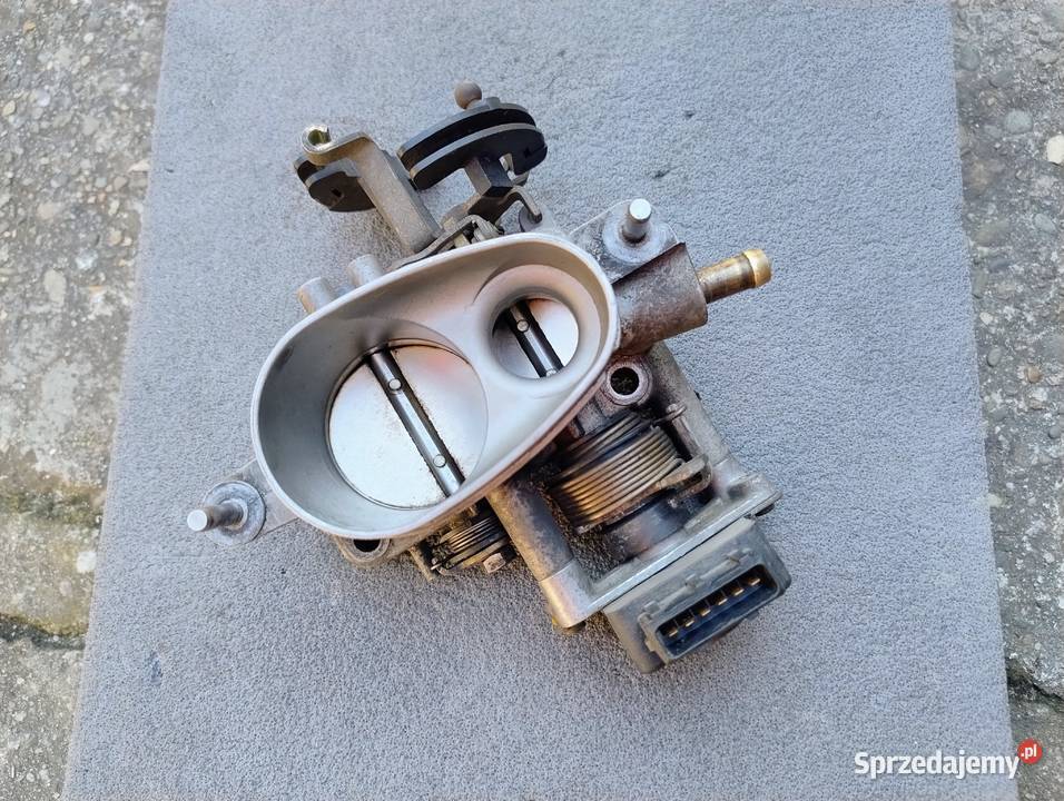 Audi 80 B4 Coupe Cabrio 28 V6 AAH Przepustnica Przepustnice Dębica