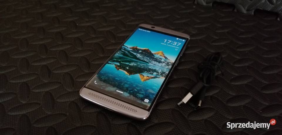 Telefon MuzycznyLang LangaZTE Axon 7Designworks