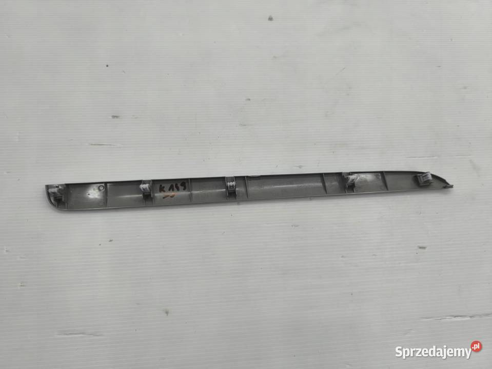 LISTWA OZDOBNA KONSOLI SUBARU FORESTER IV SJ Wyposażenie wnętrza wielkopolskie sprzedam