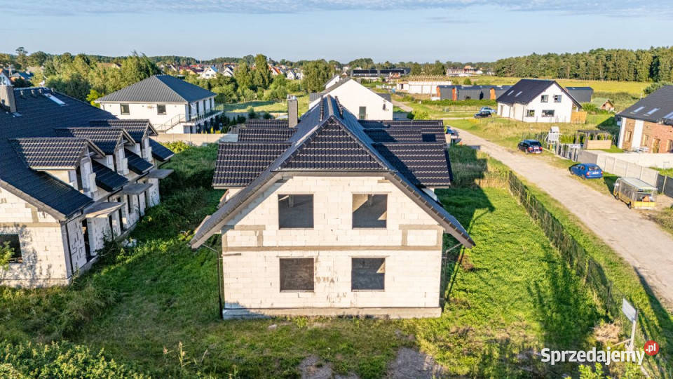 Dom szeregowy Nowęcin Akacjowa 350m2