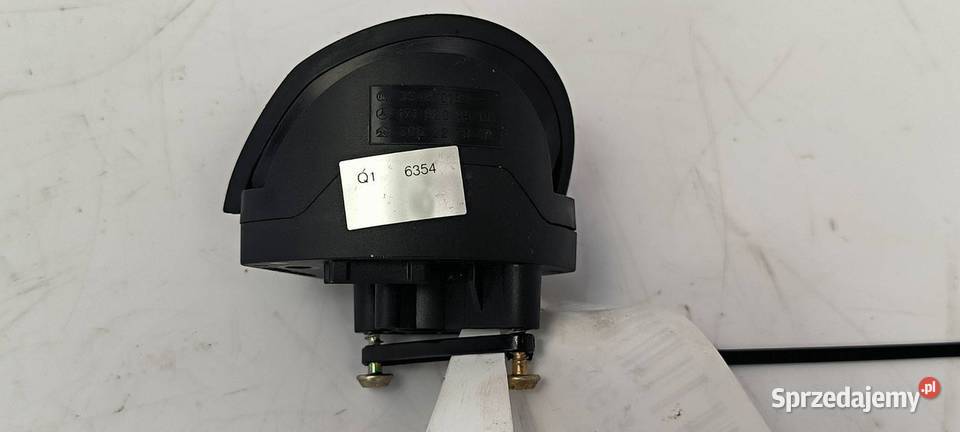 PRZYCISK MERCDESBENZ C 160 1718209510