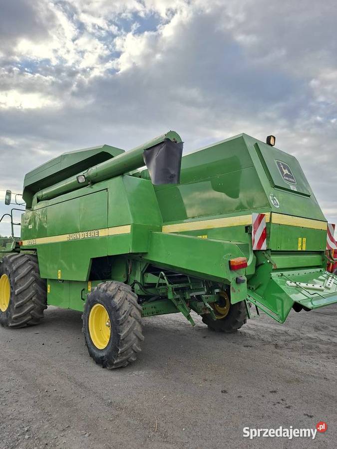 Kombajn John Deere 2264 99 r Heder 610 m długość sprzedam