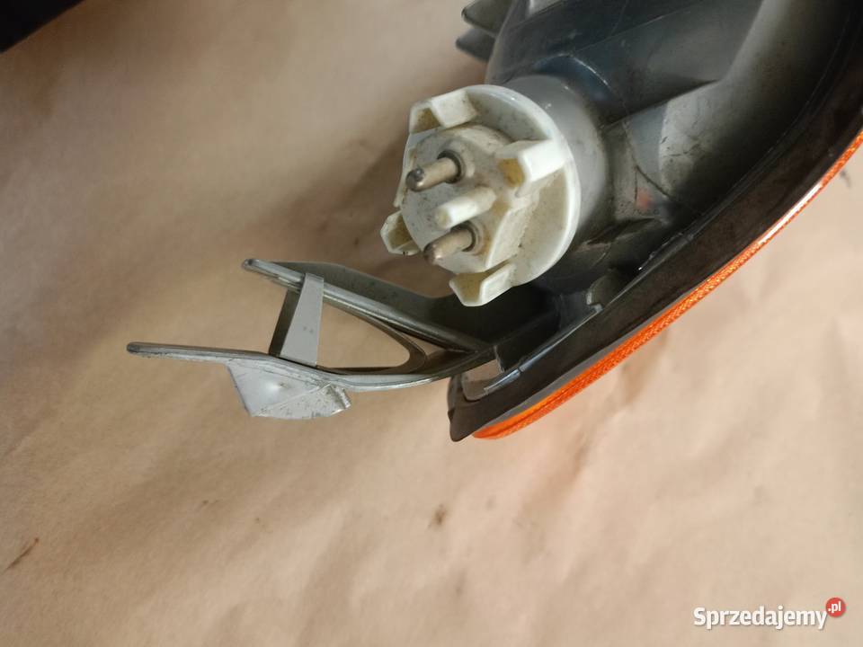 Kierunkowskaz prawy przód Mercedes W 202 Kierunkowskazy sprzedam