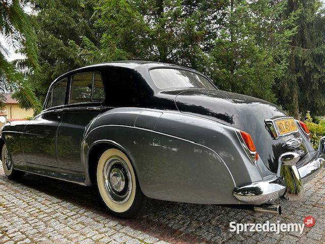 Bentley S2