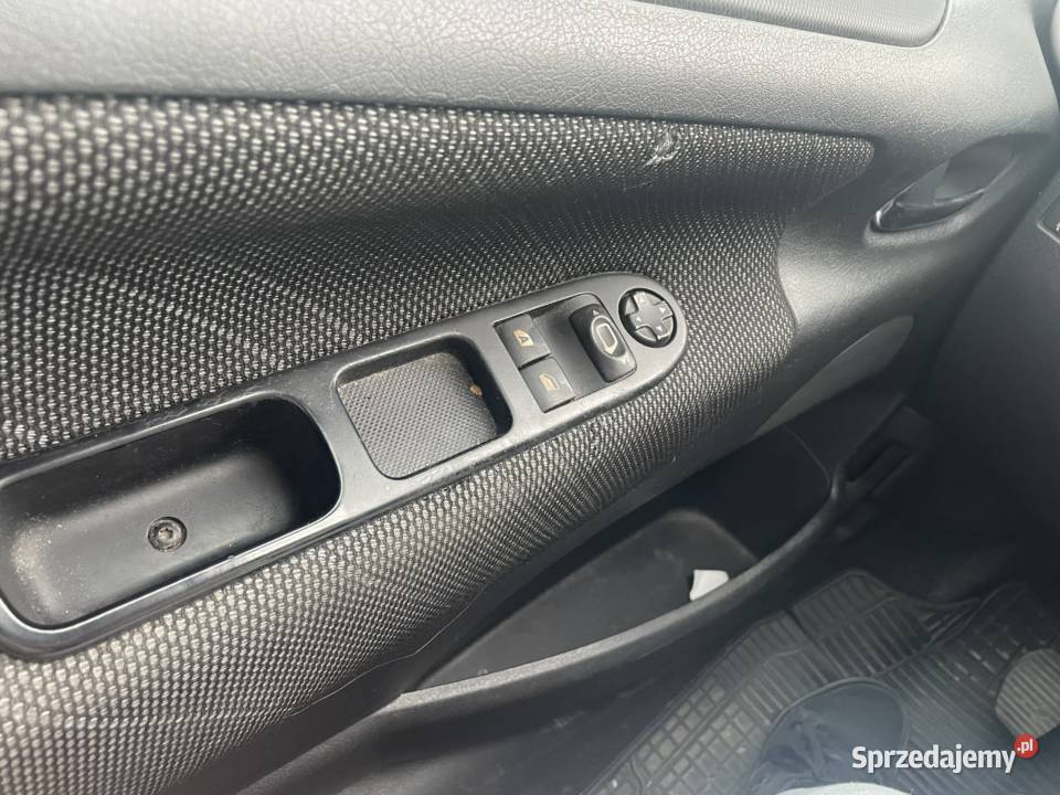 Peugeot 207 570000 do negocjacji manualna mazowieckie