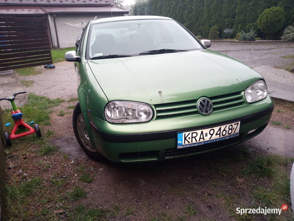 Golf 4 sprawny 98 14 szyberdach czujniki tyl benzyna Kraków