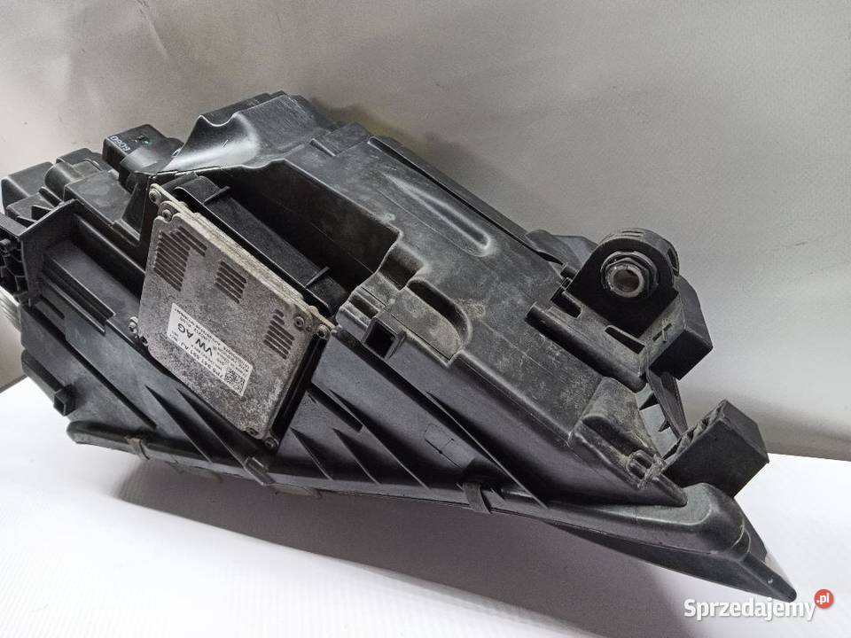 LAMPA PRZÓD PRZEDNIA LEWA SKODA OCTAVIA III