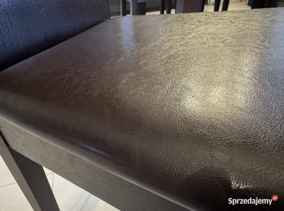 Krzesła do salonu kuchni Krzesła łódzkie sprzedam