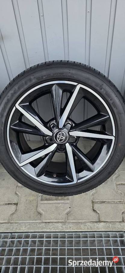 Oryginalne koła Toyota Corolla Avensis R17