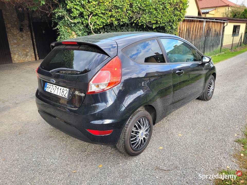 Ford Fiesta Mk7 lifting 15 TDCI ładny stan