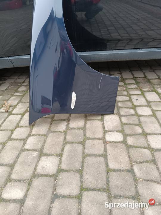 Błotnik prawy BMW E90 E91 Części mazowieckie Radom sprzedam