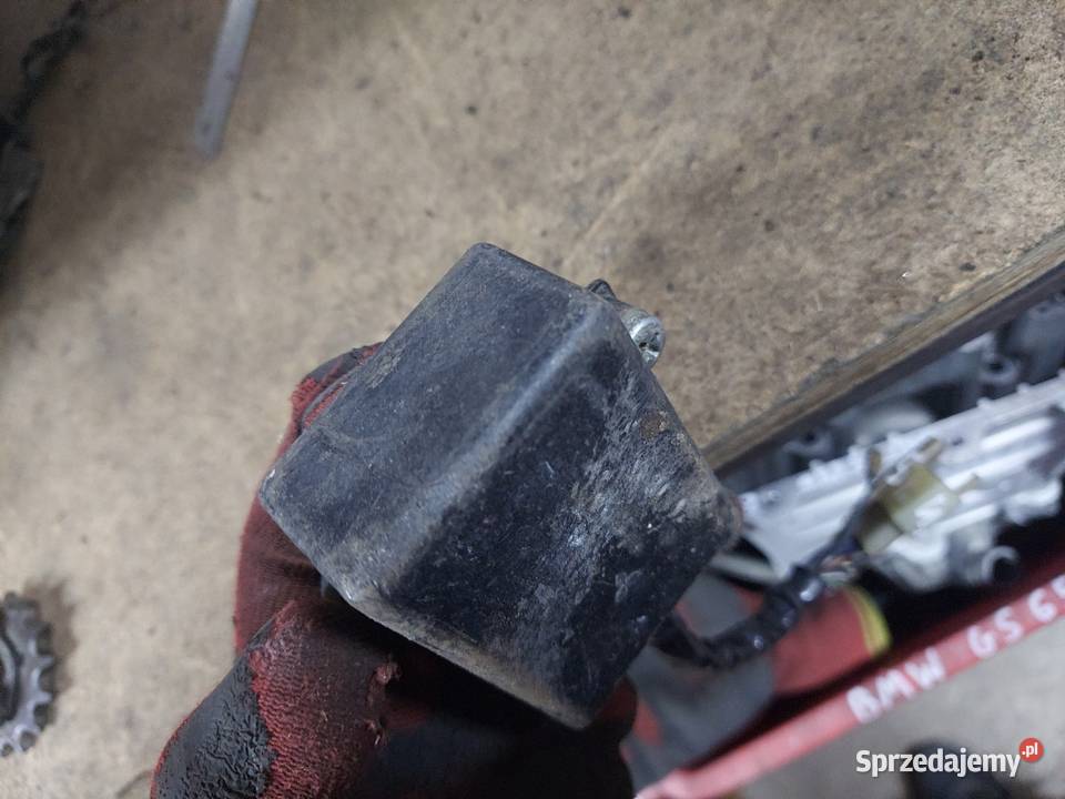 Suzuki DR 600 moduł zapłonowy komputer dr600 Moduły zapłonowe