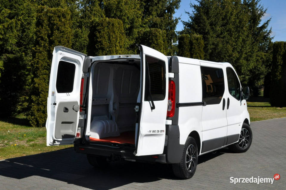 Opel Vivaro 25CDTI145KlimatyzacjaHakI Ostrów Mazowiecka