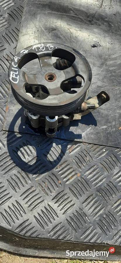 pompa wspomagania toyota Celica VII 01r 143 18 Szczecin