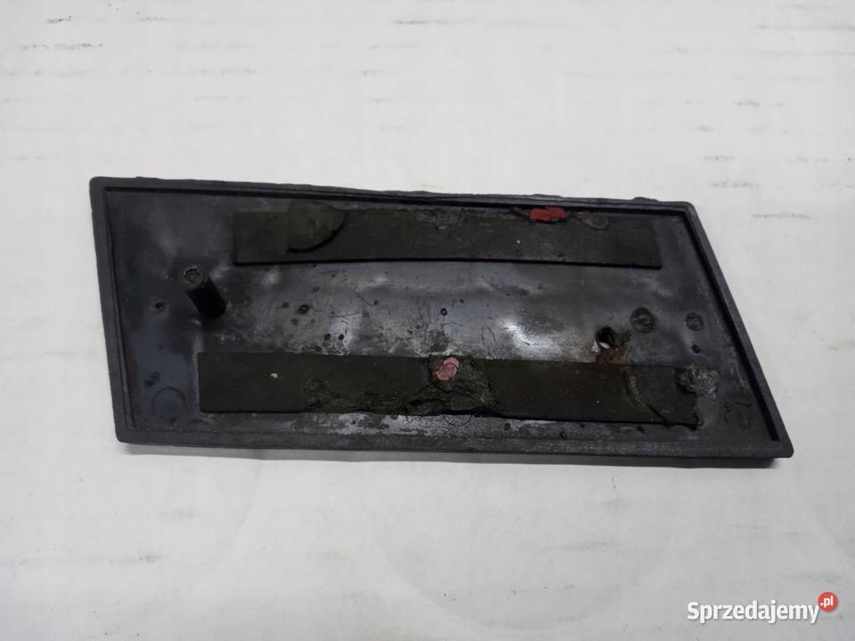 Polski Fiat Fiat 126p EMBLEMAT ZNACZEK LOGO Łódź