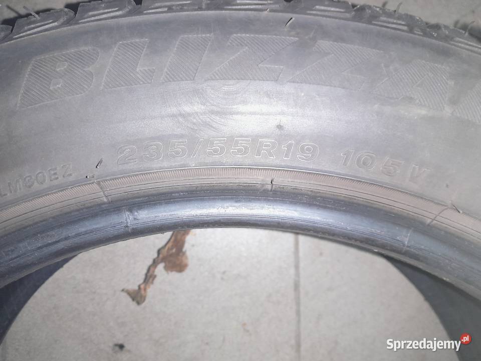 4 opony zimowe bridgestone blizzak lx 80 2355519 19cale Sieradz