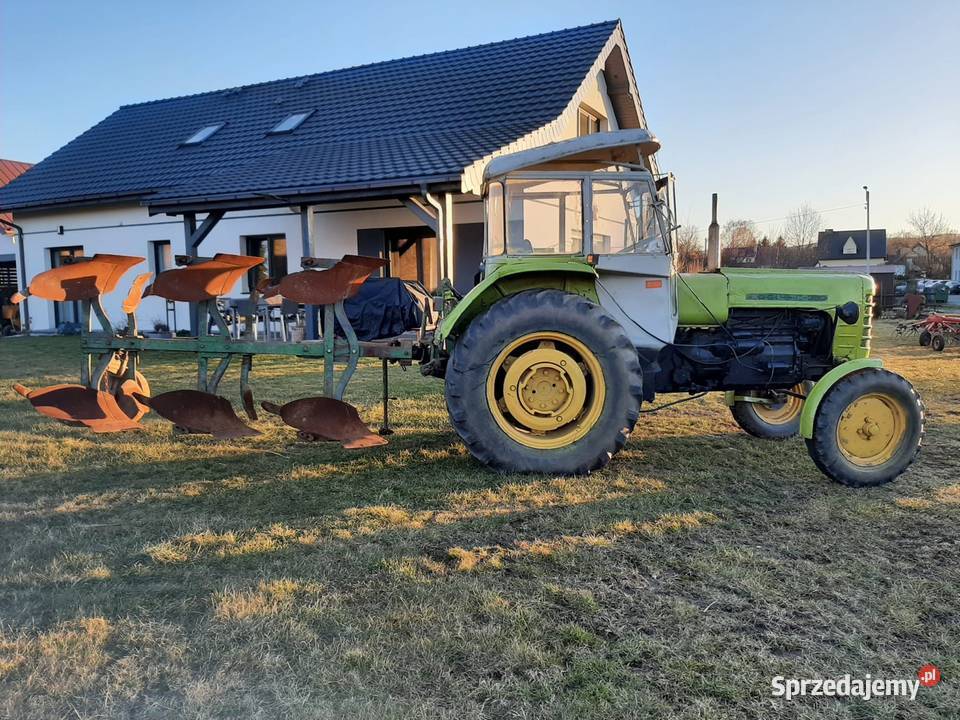 Ursus C4011 z pługiem 3 skibowy obrotowy firmy dolnośląskie