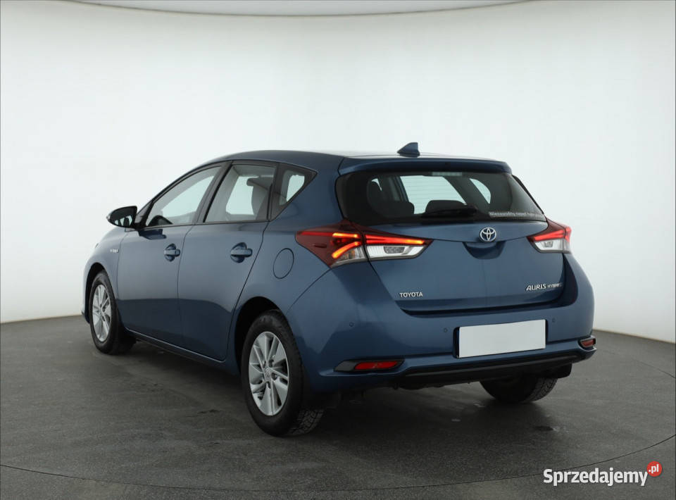 Toyota Auris Hybrid Piaseczno
