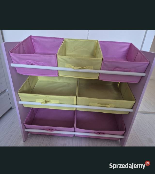 Regał dziecięcy