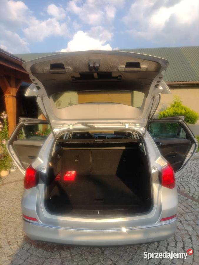 Opel Astra 16 CDTI 136 2015r 185 klima aluminiowe felgi