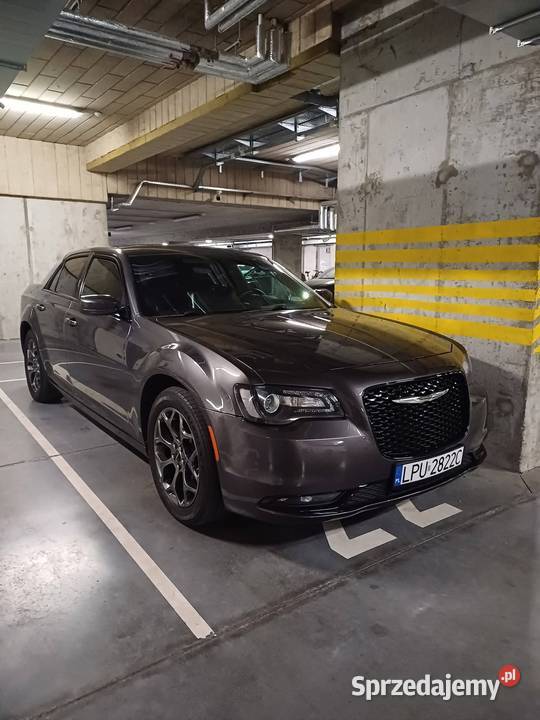 Sprzedam Chryslera 300S 2018
