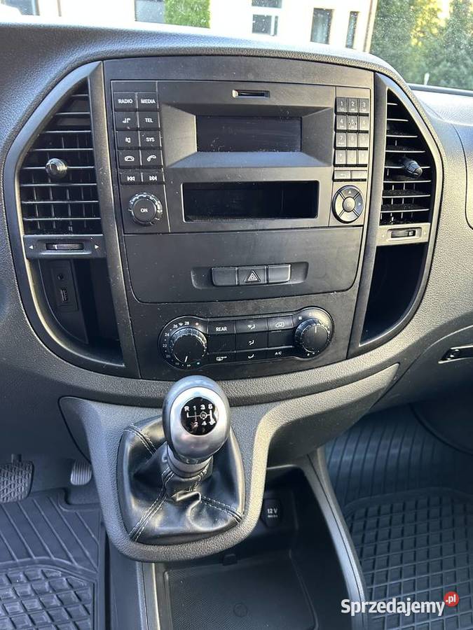 Mercedes Vito Tourer salon Polska 8osobowy 1600cm3 Warszawa sprzedam