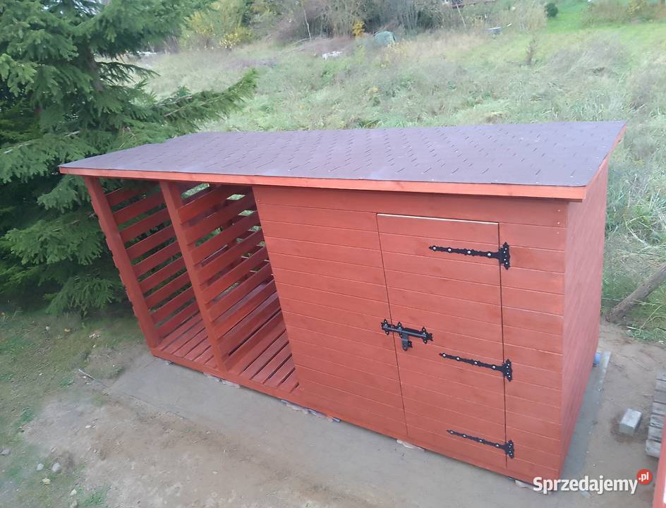 Drewutnia na drewno z pomieszczeniem śląskie