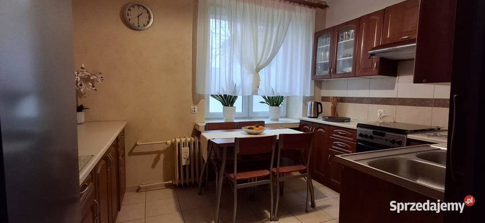 Przestronna kawalerka 35 m kw w centrum placu z Świdnik