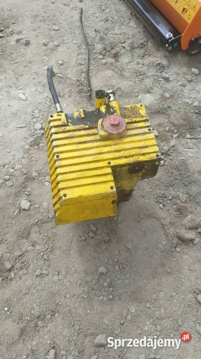 Zagęszczarka Ammann avh 60 30 zbiornik oleju Namysłów