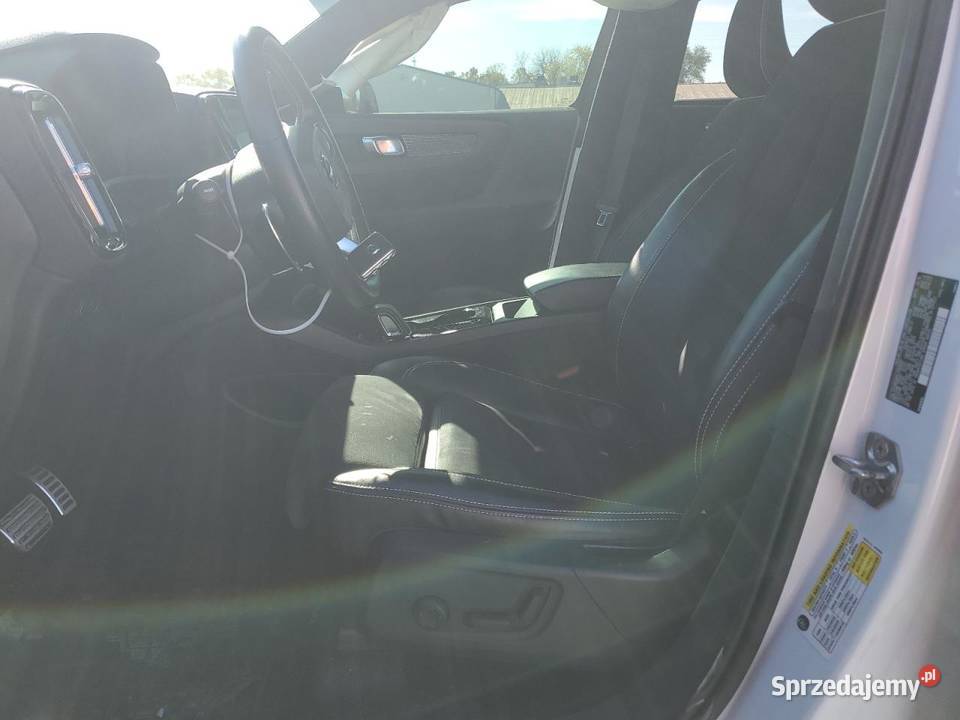 2019 VOLVO XC40 T5 RDESIGN uszkodzony Częstochowa sprzedam