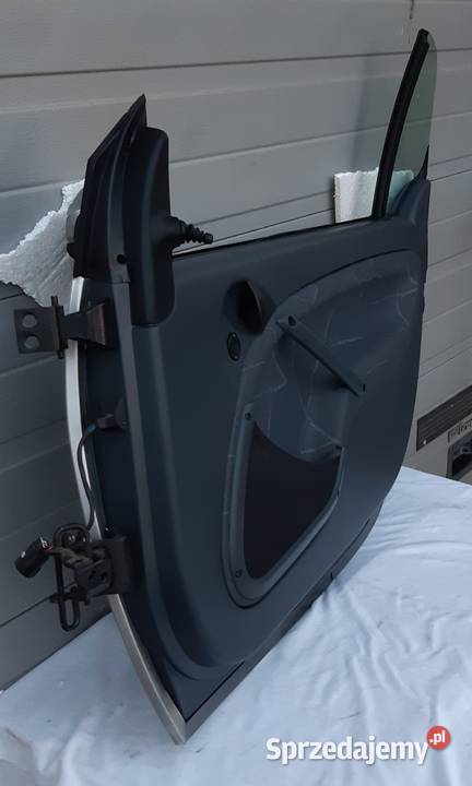 DRZWI PRAWY PRZÓD SMART FORTWO 450 Karoseria Mielęcin sprzedam