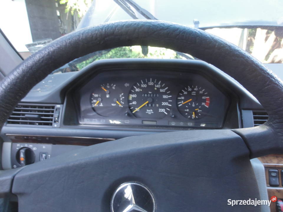 MB W124 E klasa kombi automat Benzyna mały ABS Warszawa