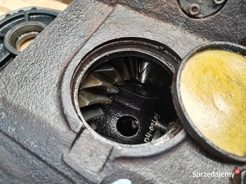 Środek mostu Claas Scorpion 9040 Pozostałe Wilkowo