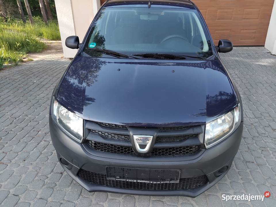 Dacia Sandero 12 benzyna 2013r opłacona z granatowy Sandero Białystok sprzedam