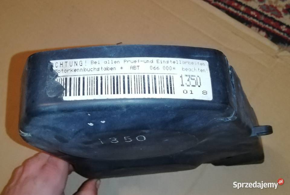 Obudowa rozrządu Audi 80 20 ABK ABT 115 90 037 osobowe Sanok