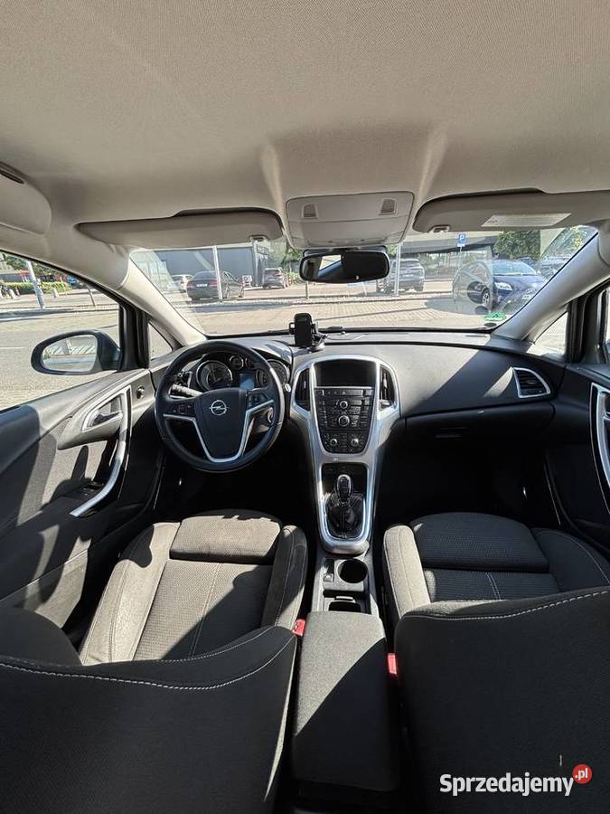 OPEL ASTRA J 16 TURBO 180 20092010r Warszawa